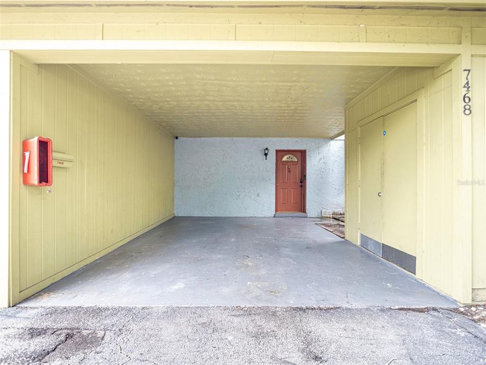 For Sale: $189,900 (2 beds, 1 baths, 1365 Square Feet)