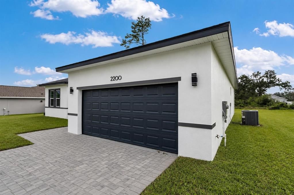 For Sale: $314,900 (4 beds, 2 baths, 1878 Square Feet)