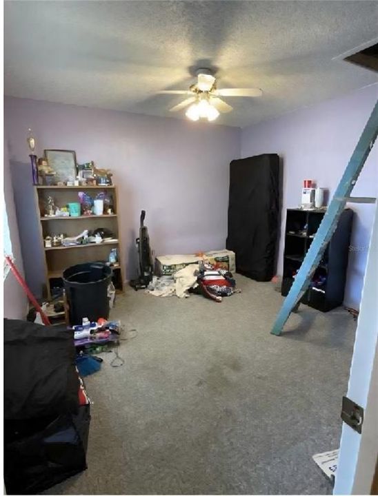 For Sale: $229,999 (2 beds, 2 baths, 1152 Square Feet)