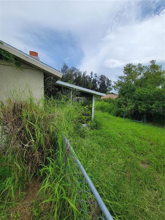 For Sale: $229,999 (2 beds, 2 baths, 1152 Square Feet)