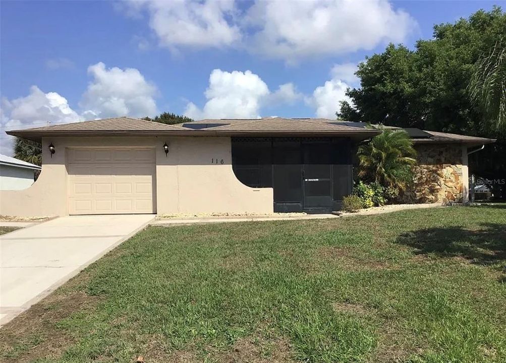 Vendido Recientemente: $215,000 (2 camas, 2 baños, 1164 Pies cuadrados)