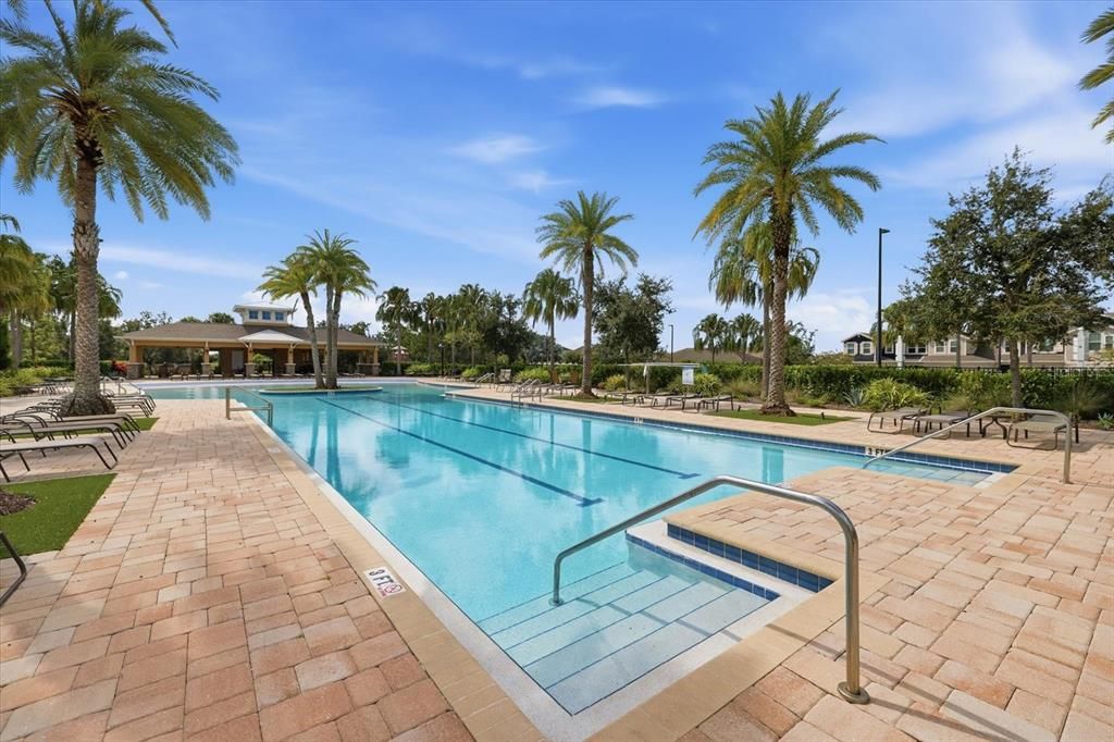 For Sale: $420,000 (2 beds, 2 baths, 1575 Square Feet)