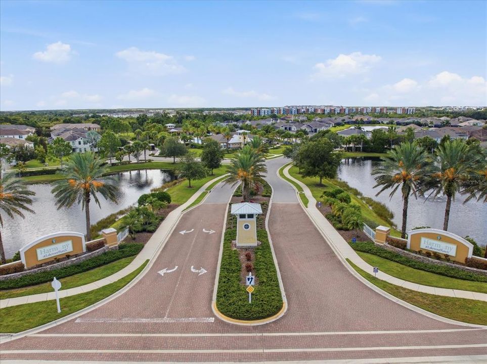 For Sale: $420,000 (2 beds, 2 baths, 1575 Square Feet)