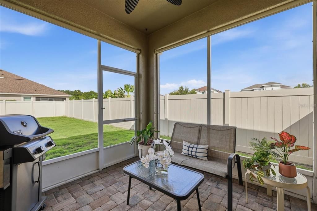 For Sale: $420,000 (2 beds, 2 baths, 1575 Square Feet)