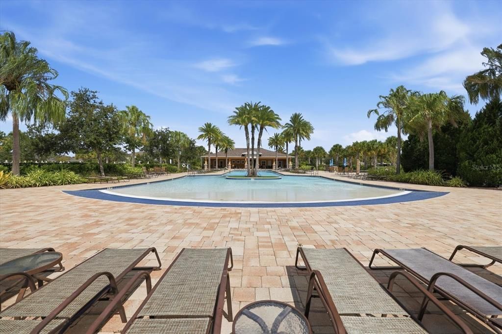 For Sale: $420,000 (2 beds, 2 baths, 1575 Square Feet)