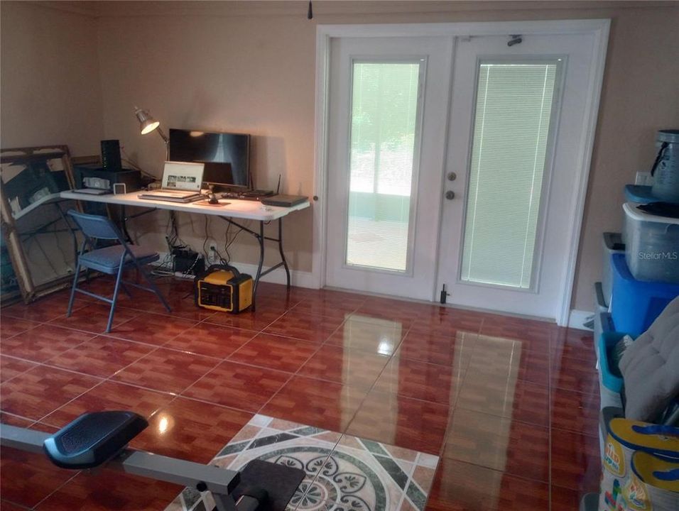 For Sale: $414,900 (3 beds, 2 baths, 1594 Square Feet)