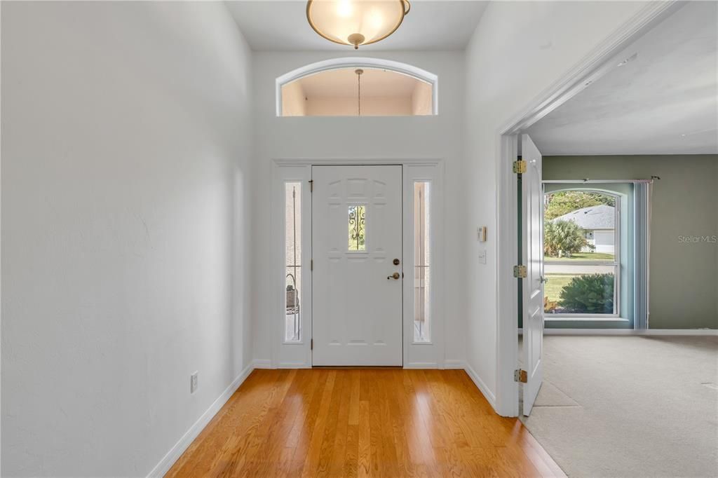 For Sale: $435,000 (3 beds, 2 baths, 1890 Square Feet)
