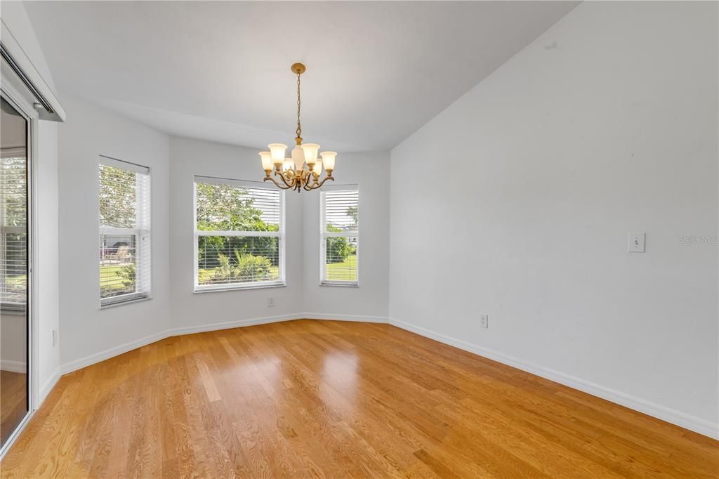 For Sale: $435,000 (3 beds, 2 baths, 1890 Square Feet)