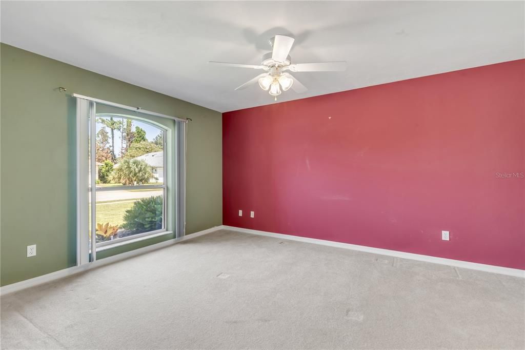 For Sale: $435,000 (3 beds, 2 baths, 1890 Square Feet)