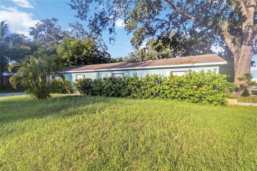 For Rent: $1,750 (2 beds, 2 baths, 1280 Square Feet)