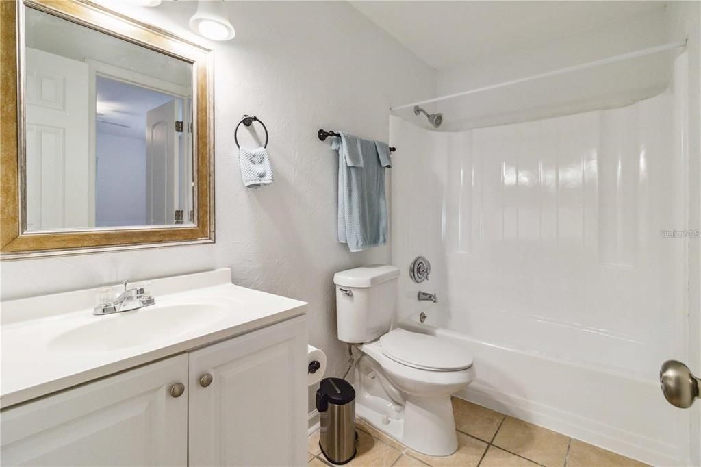 For Rent: $1,750 (2 beds, 2 baths, 1280 Square Feet)