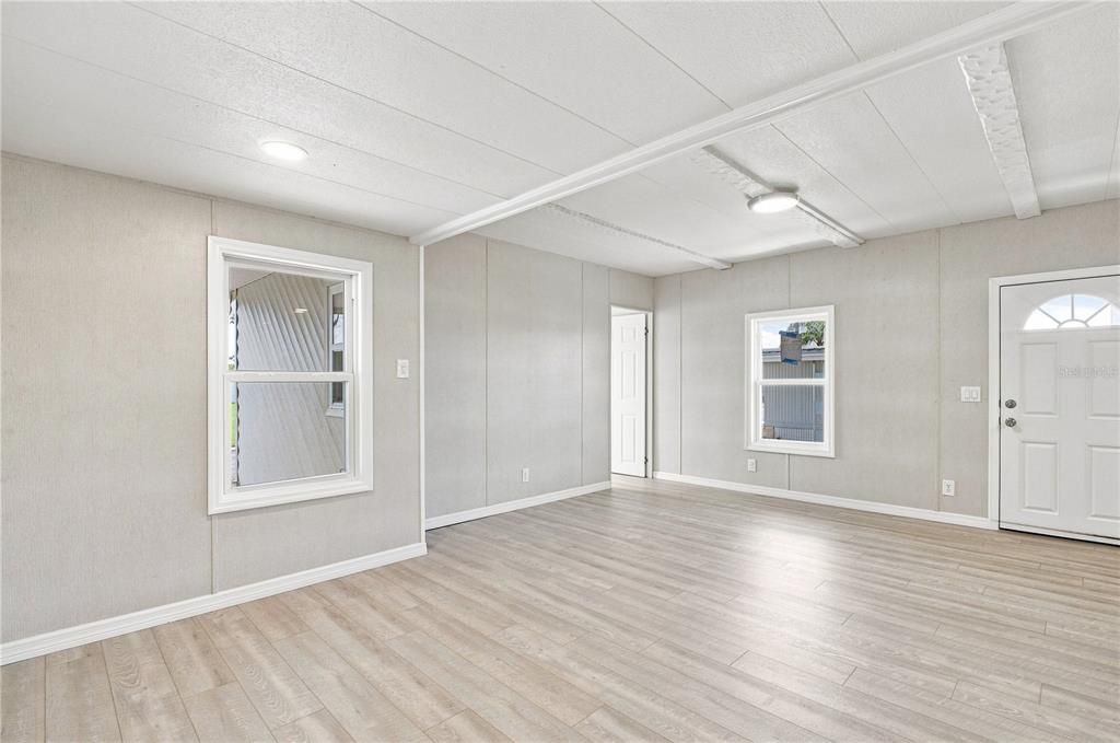 En Venta: $132,000 (2 camas, 1 baños, 672 Pies cuadrados)