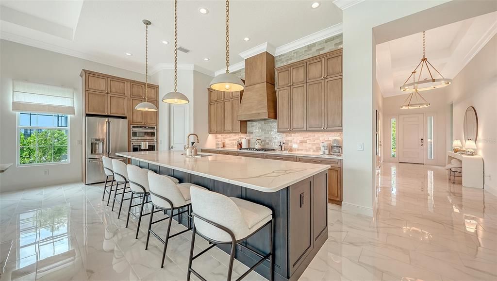 For Sale: $1,399,000 (3 beds, 3 baths, 2656 Square Feet)