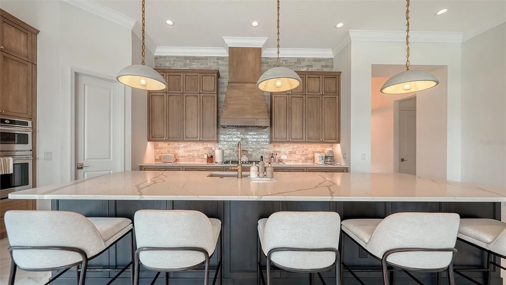 For Sale: $1,399,000 (3 beds, 3 baths, 2656 Square Feet)