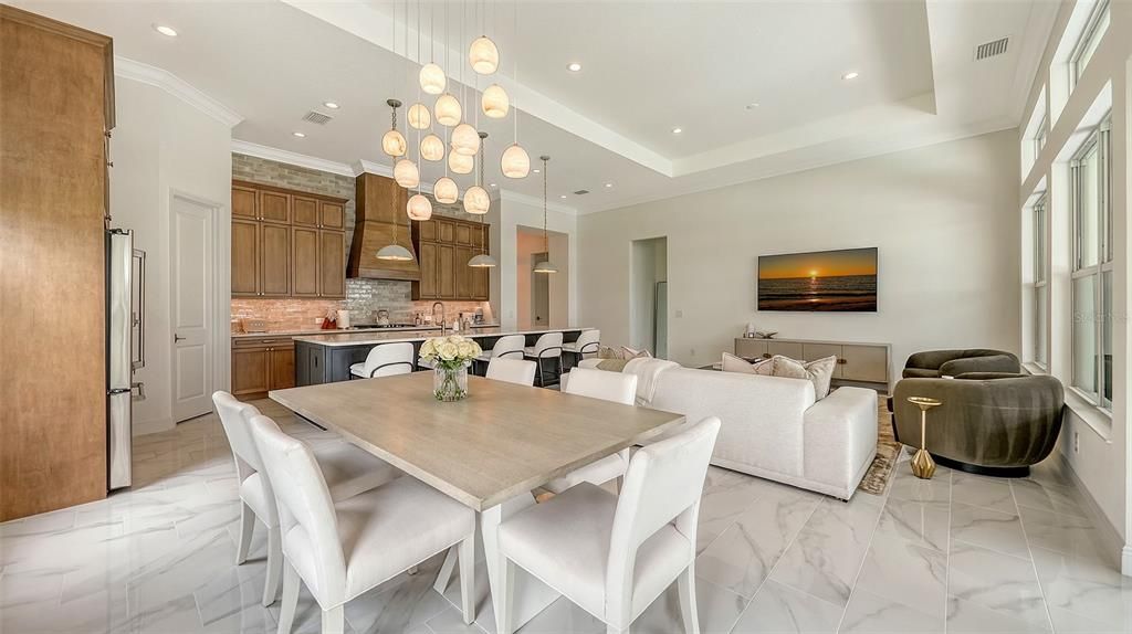 For Sale: $1,399,000 (3 beds, 3 baths, 2656 Square Feet)