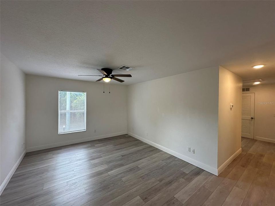 В аренду: $2,200 (3 спален, 2 ванн, 1020 Квадратных фут)