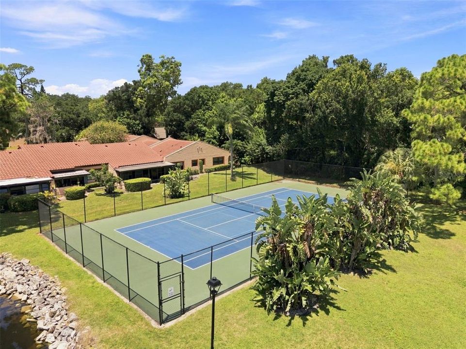For Sale: $199,000 (2 beds, 2 baths, 1020 Square Feet)