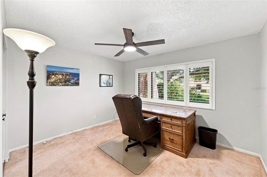 For Sale: $199,000 (2 beds, 2 baths, 1020 Square Feet)