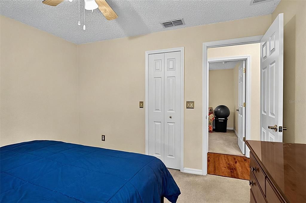 For Sale: $389,500 (3 beds, 2 baths, 1916 Square Feet)