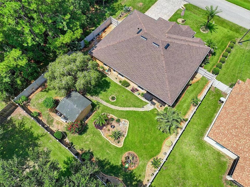 For Sale: $389,500 (3 beds, 2 baths, 1916 Square Feet)