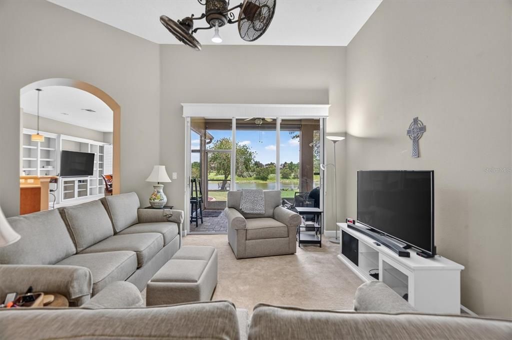 For Sale: $409,900 (3 beds, 2 baths, 2035 Square Feet)