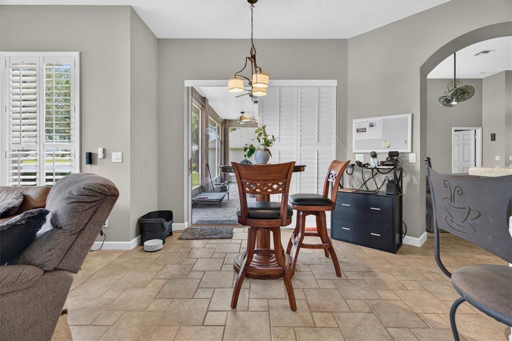 For Sale: $409,900 (3 beds, 2 baths, 2035 Square Feet)