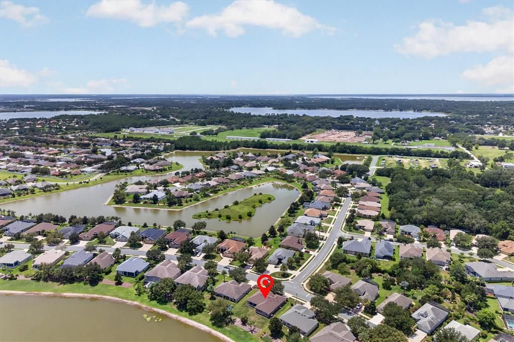 For Sale: $409,900 (3 beds, 2 baths, 2035 Square Feet)