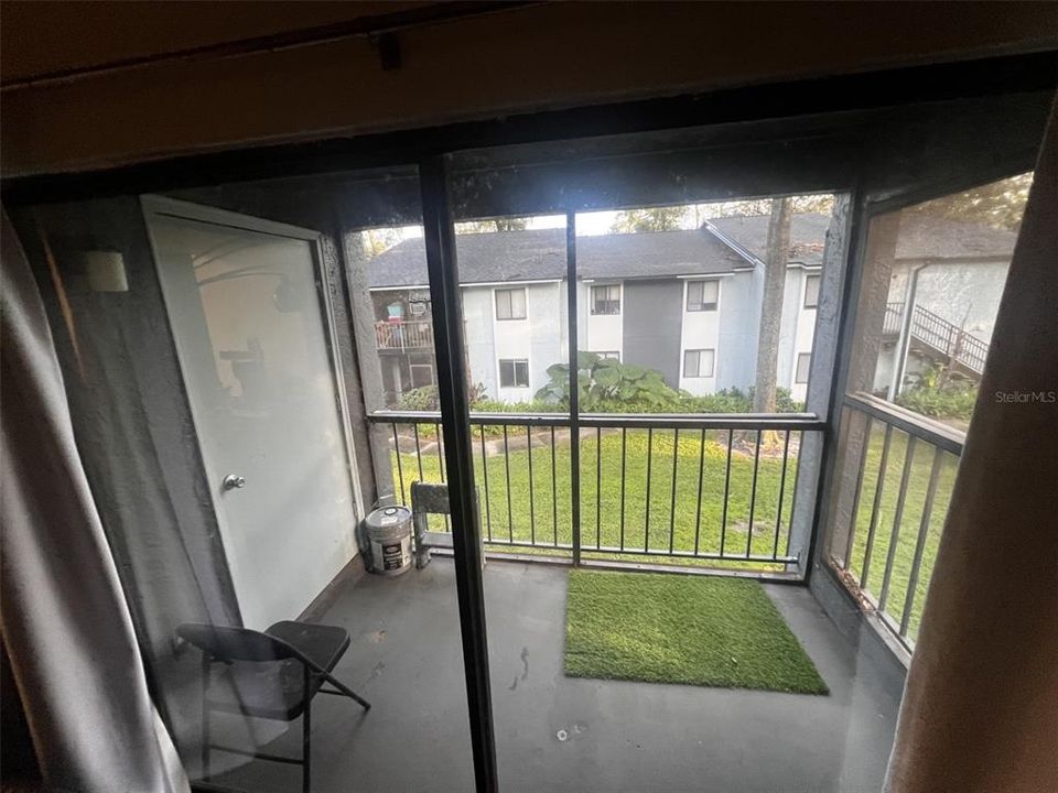 For Rent: $1,695 (2 beds, 1 baths, 914 Square Feet)