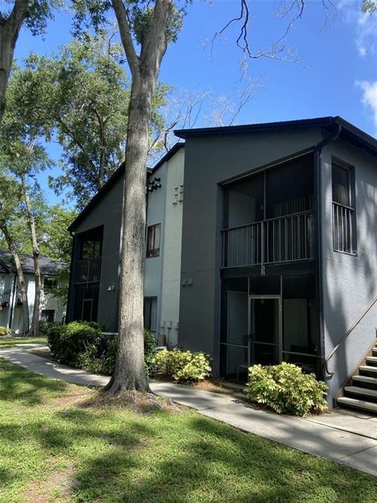 For Rent: $1,695 (2 beds, 1 baths, 914 Square Feet)