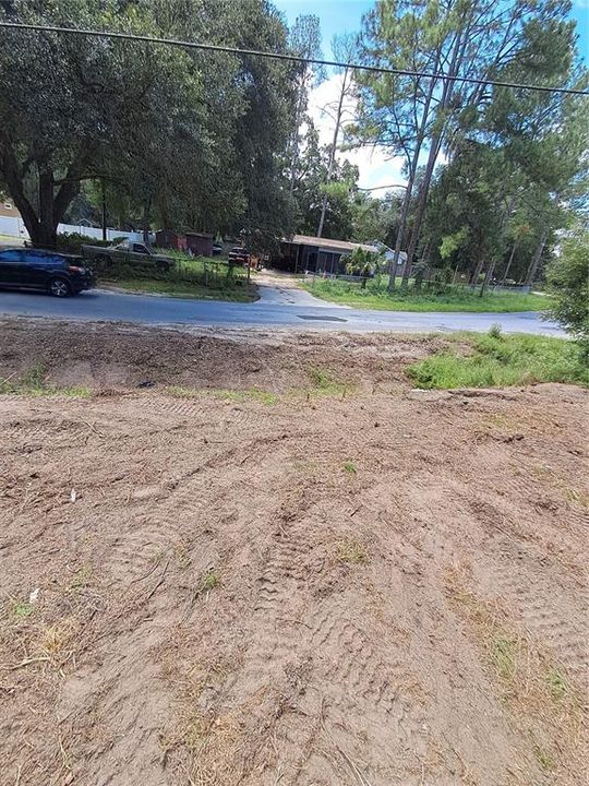 En Venta: $99,900 (1.06 acres)