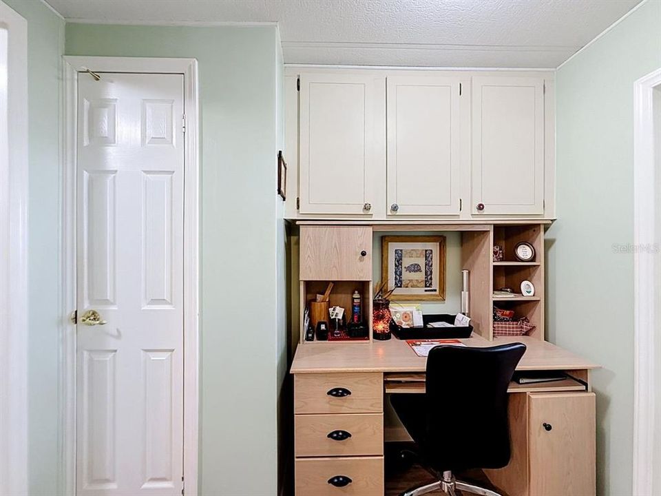 На продажу: $239,900 (2 спален, 2 ванн, 1492 Квадратных фут)
