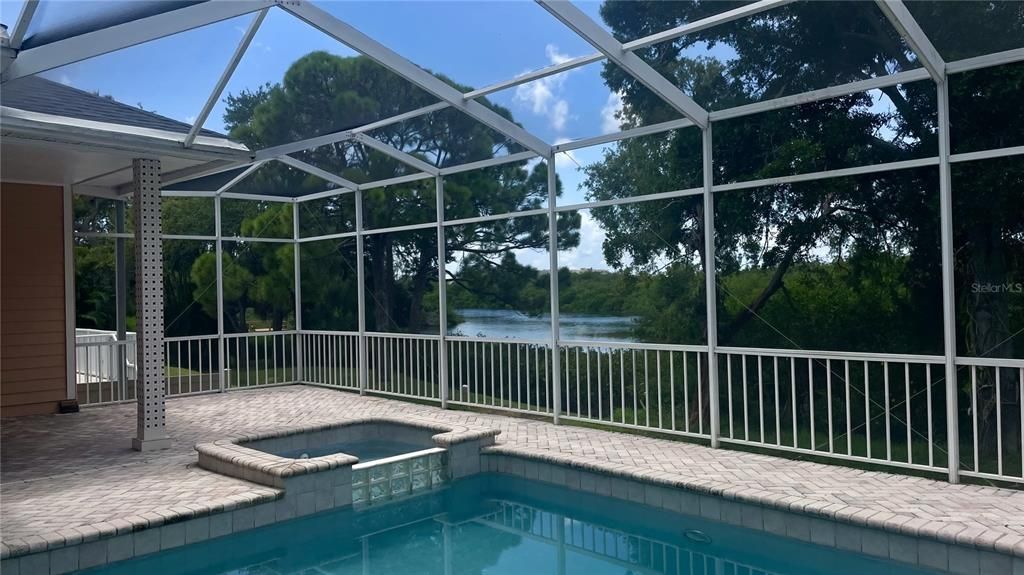 En Venta: $829,900 (5 camas, 3 baños, 3057 Pies cuadrados)
