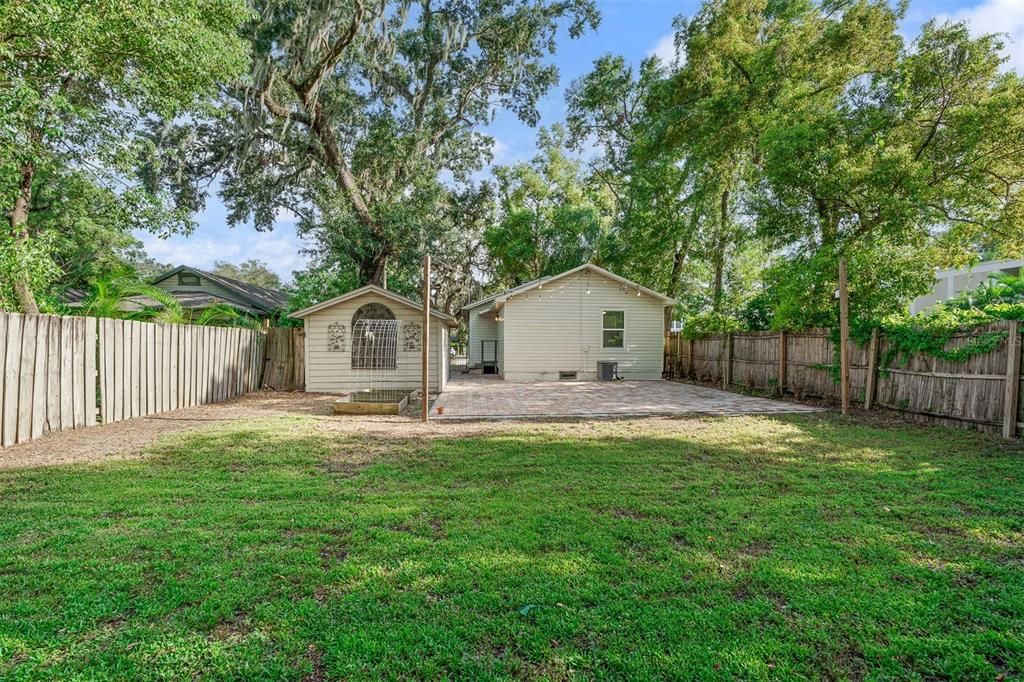 For Sale: $499,900 (3 beds, 2 baths, 1136 Square Feet)