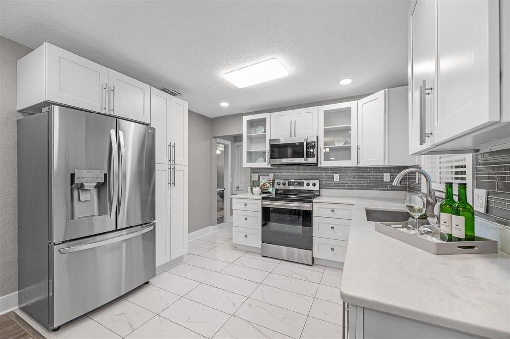 For Sale: $499,900 (3 beds, 2 baths, 1136 Square Feet)