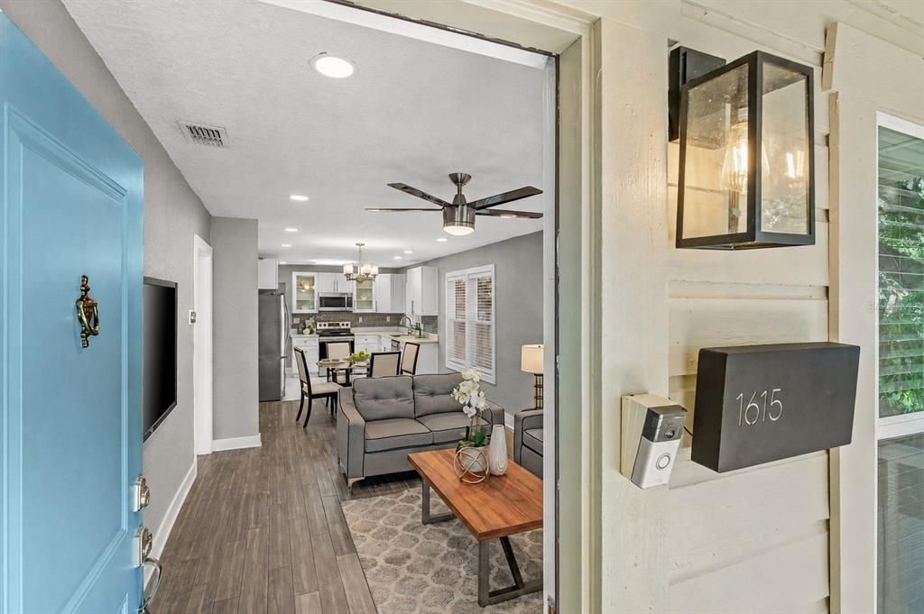 For Sale: $499,900 (3 beds, 2 baths, 1136 Square Feet)