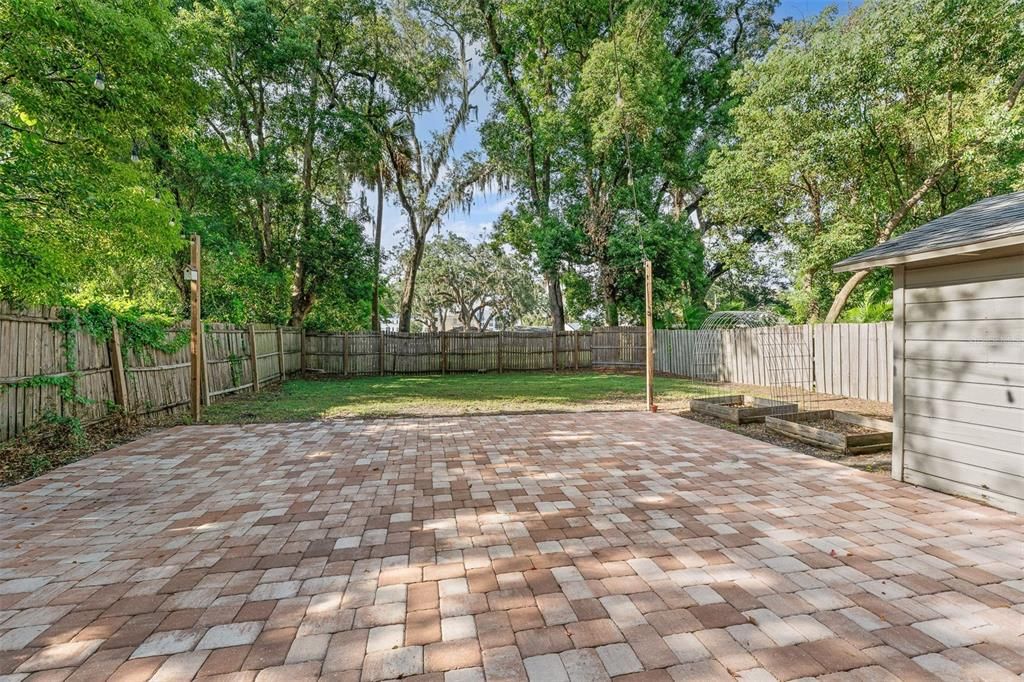 For Sale: $499,900 (3 beds, 2 baths, 1136 Square Feet)