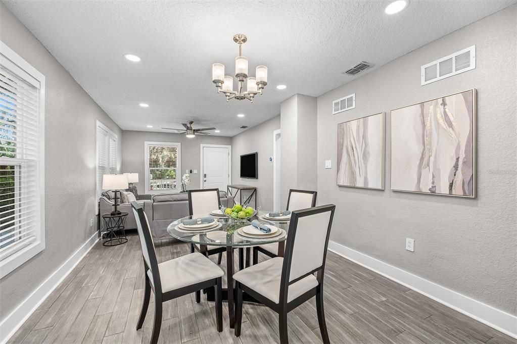 For Sale: $499,900 (3 beds, 2 baths, 1136 Square Feet)