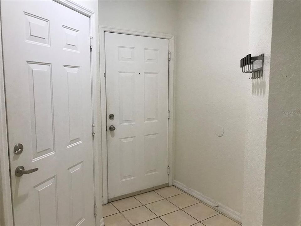 En Venta: $275,000 (2 camas, 2 baños, 1278 Pies cuadrados)