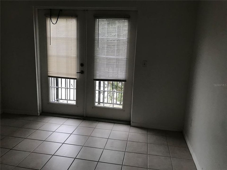 En Venta: $275,000 (2 camas, 2 baños, 1278 Pies cuadrados)