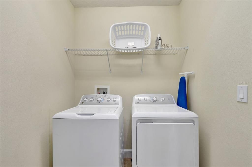 For Sale: $965,000 (11 beds, 10 baths, 4707 Square Feet)