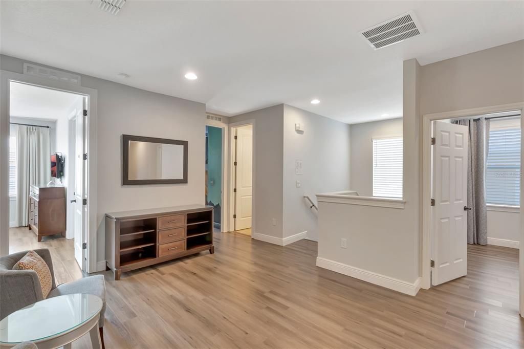 For Sale: $965,000 (11 beds, 10 baths, 4707 Square Feet)