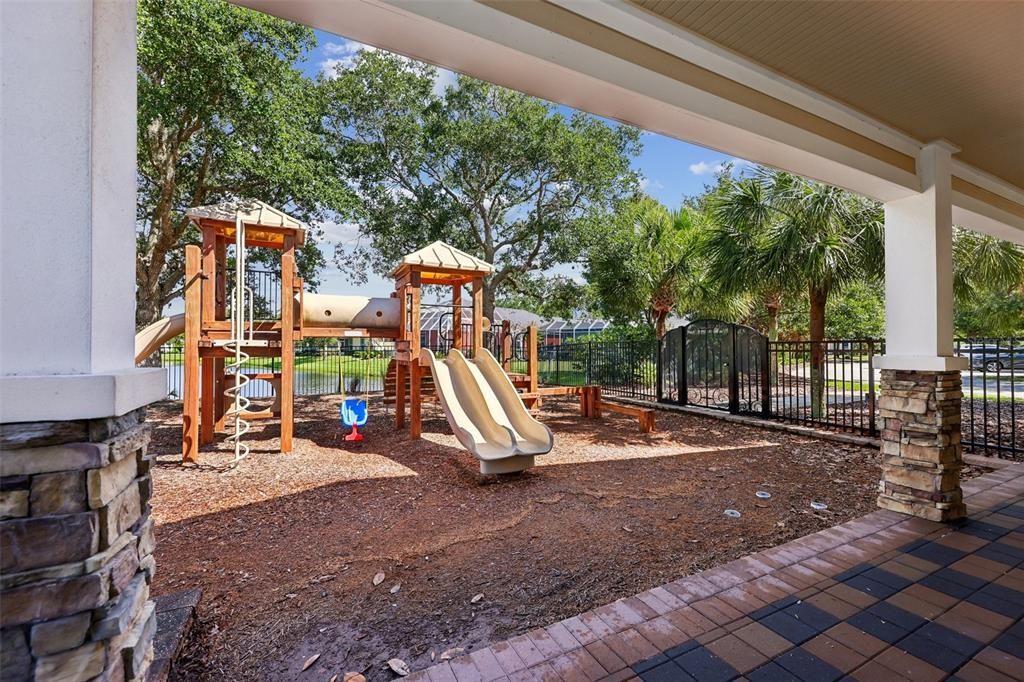 For Sale: $540,000 (3 beds, 2 baths, 2131 Square Feet)