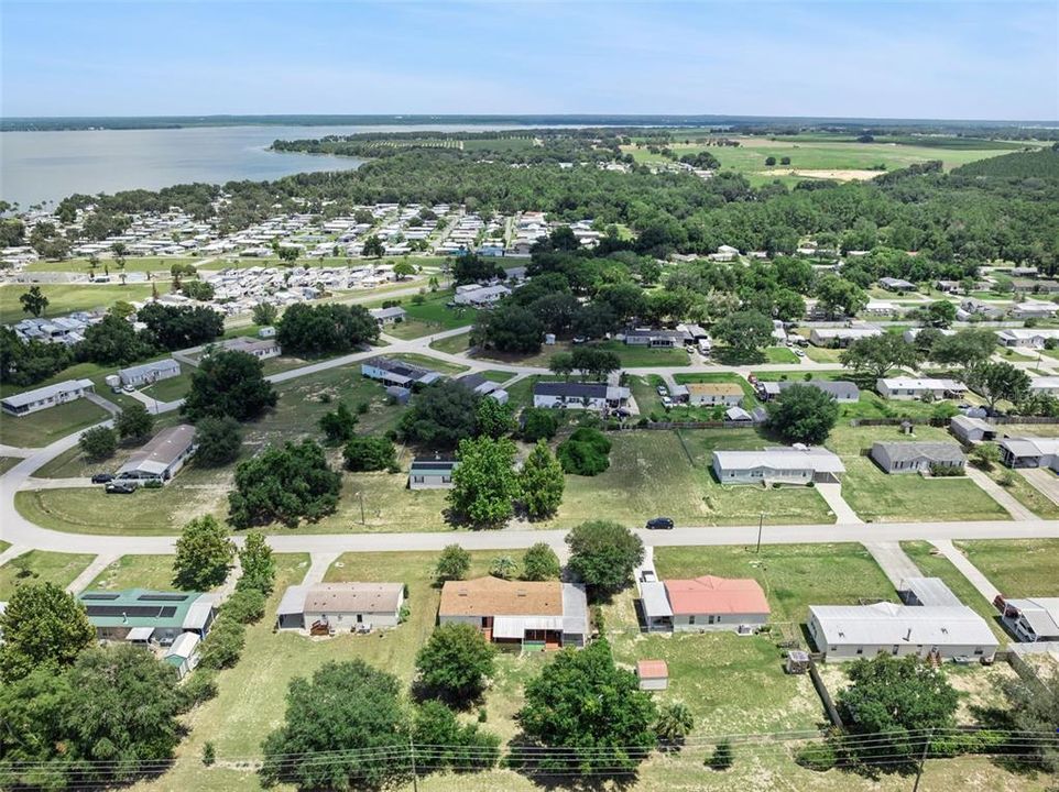 For Sale: $225,000 (3 beds, 2 baths, 1566 Square Feet)