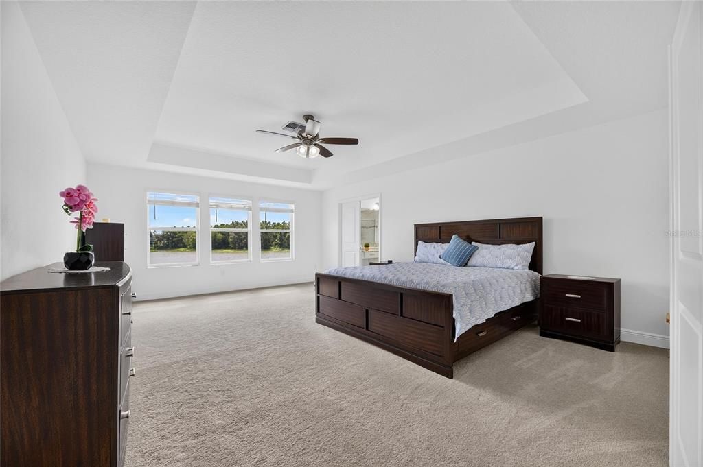 For Sale: $700,000 (5 beds, 4 baths, 3786 Square Feet)