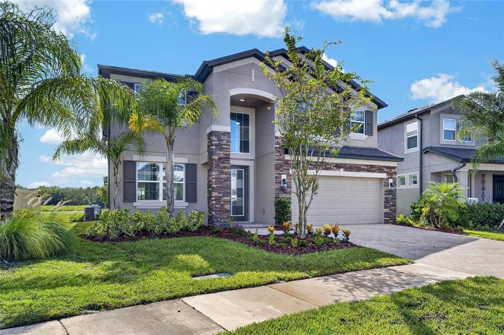 For Sale: $700,000 (5 beds, 4 baths, 3786 Square Feet)