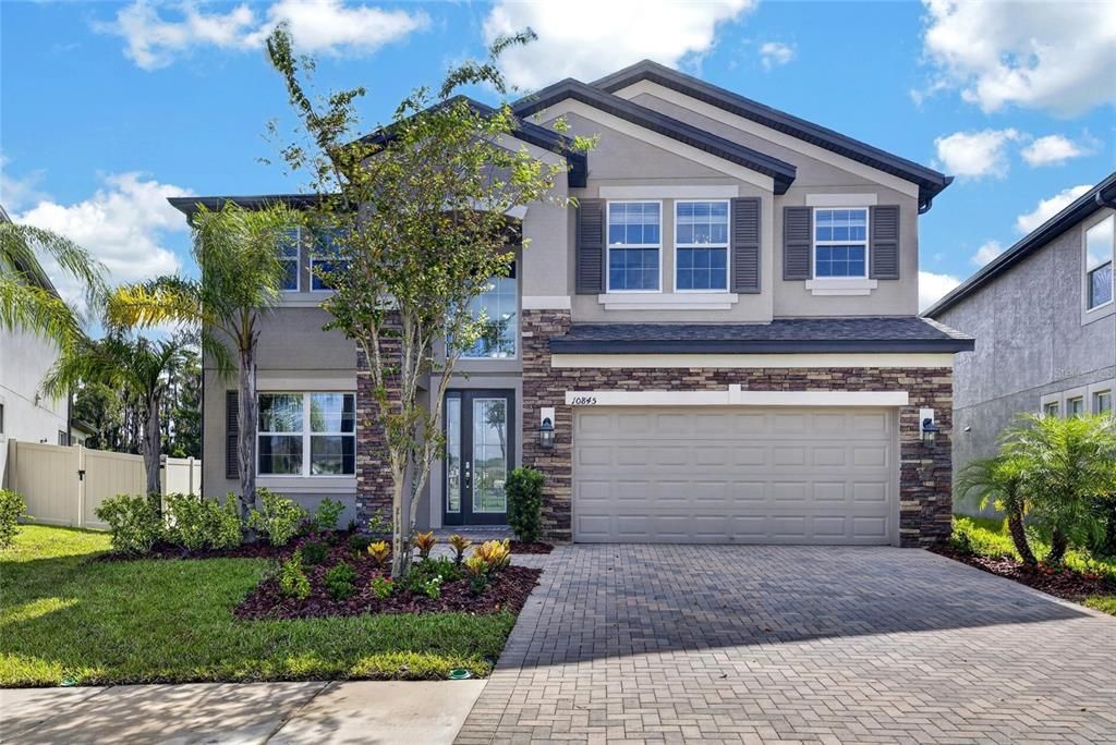 For Sale: $700,000 (5 beds, 4 baths, 3786 Square Feet)