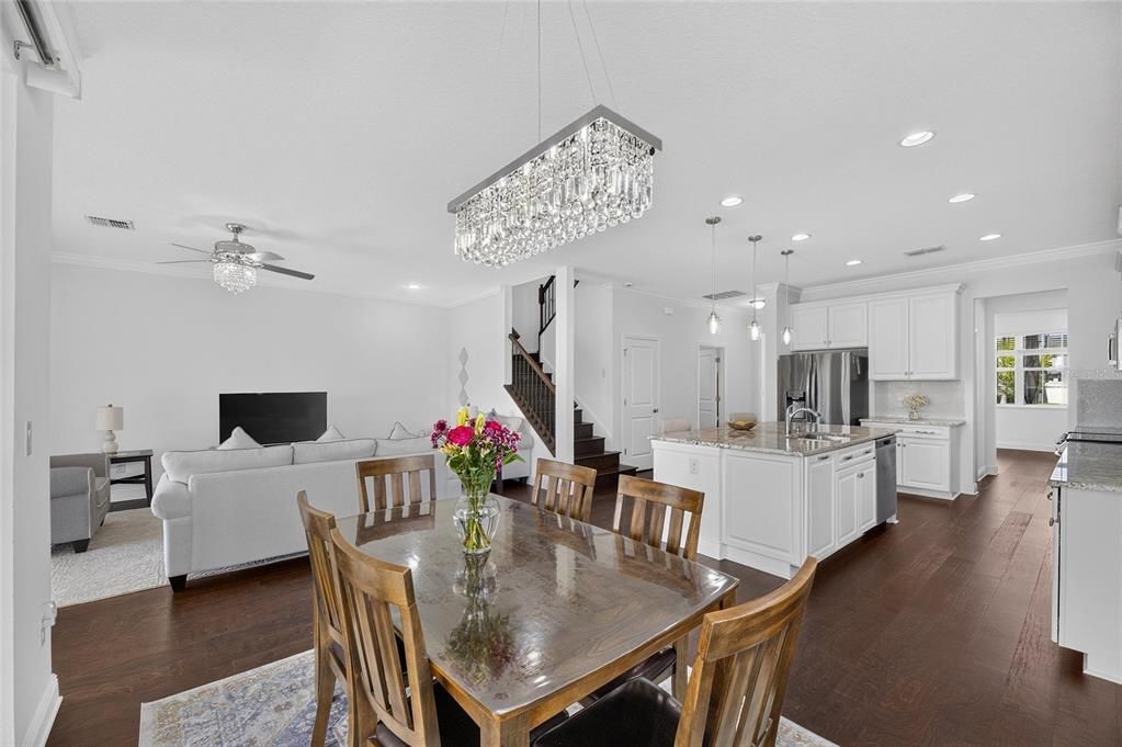 For Sale: $700,000 (5 beds, 4 baths, 3786 Square Feet)