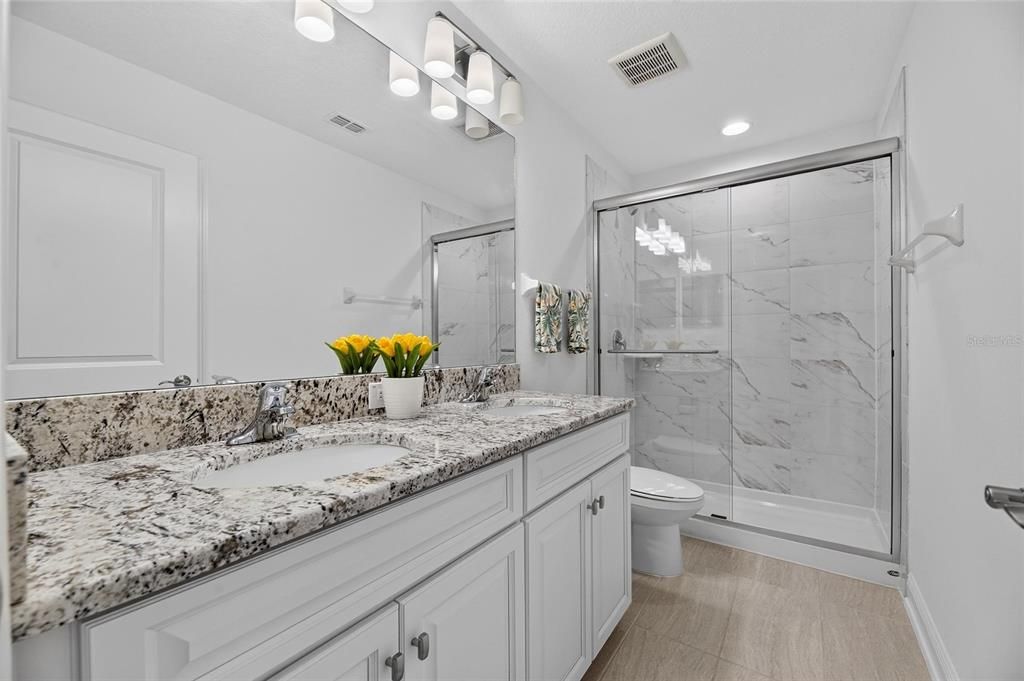 For Sale: $700,000 (5 beds, 4 baths, 3786 Square Feet)