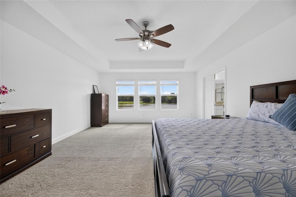 For Sale: $700,000 (5 beds, 4 baths, 3786 Square Feet)