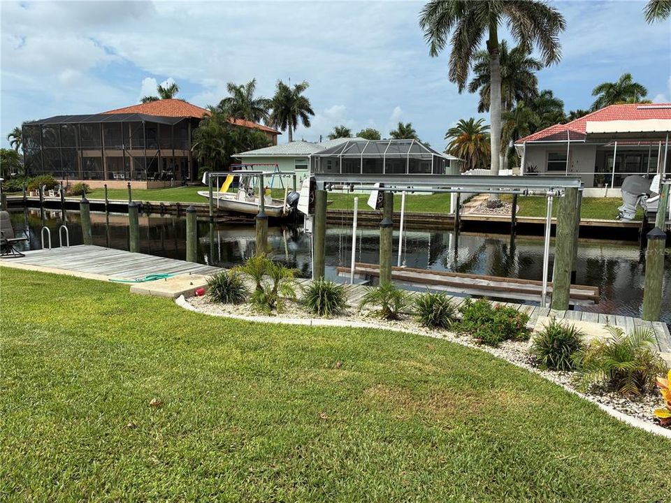 For Sale: $639,000 (3 beds, 3 baths, 1590 Square Feet)